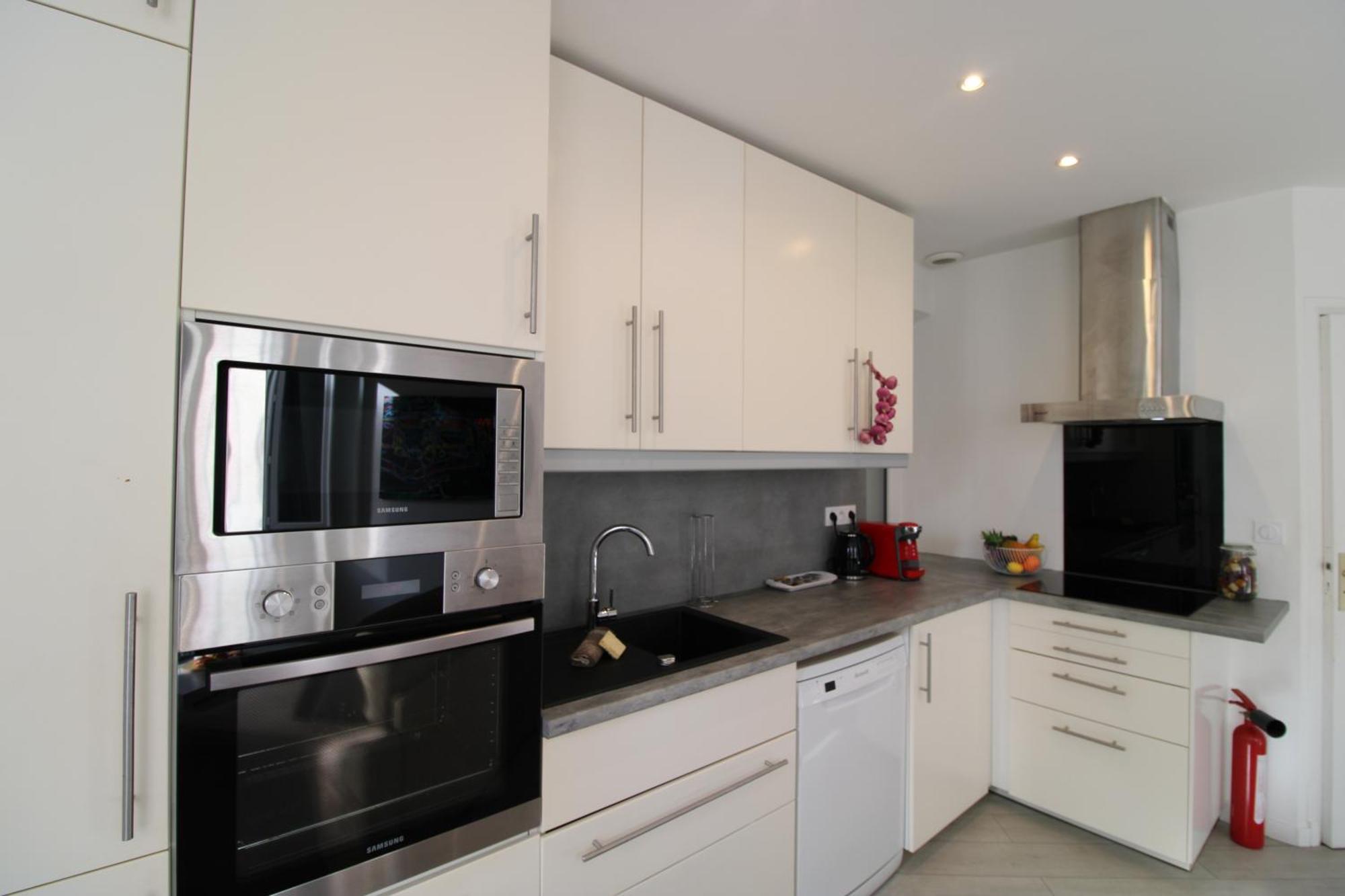 Le Clemenceau By Apirent #cosy #200m Des Plages #wifi Apartment