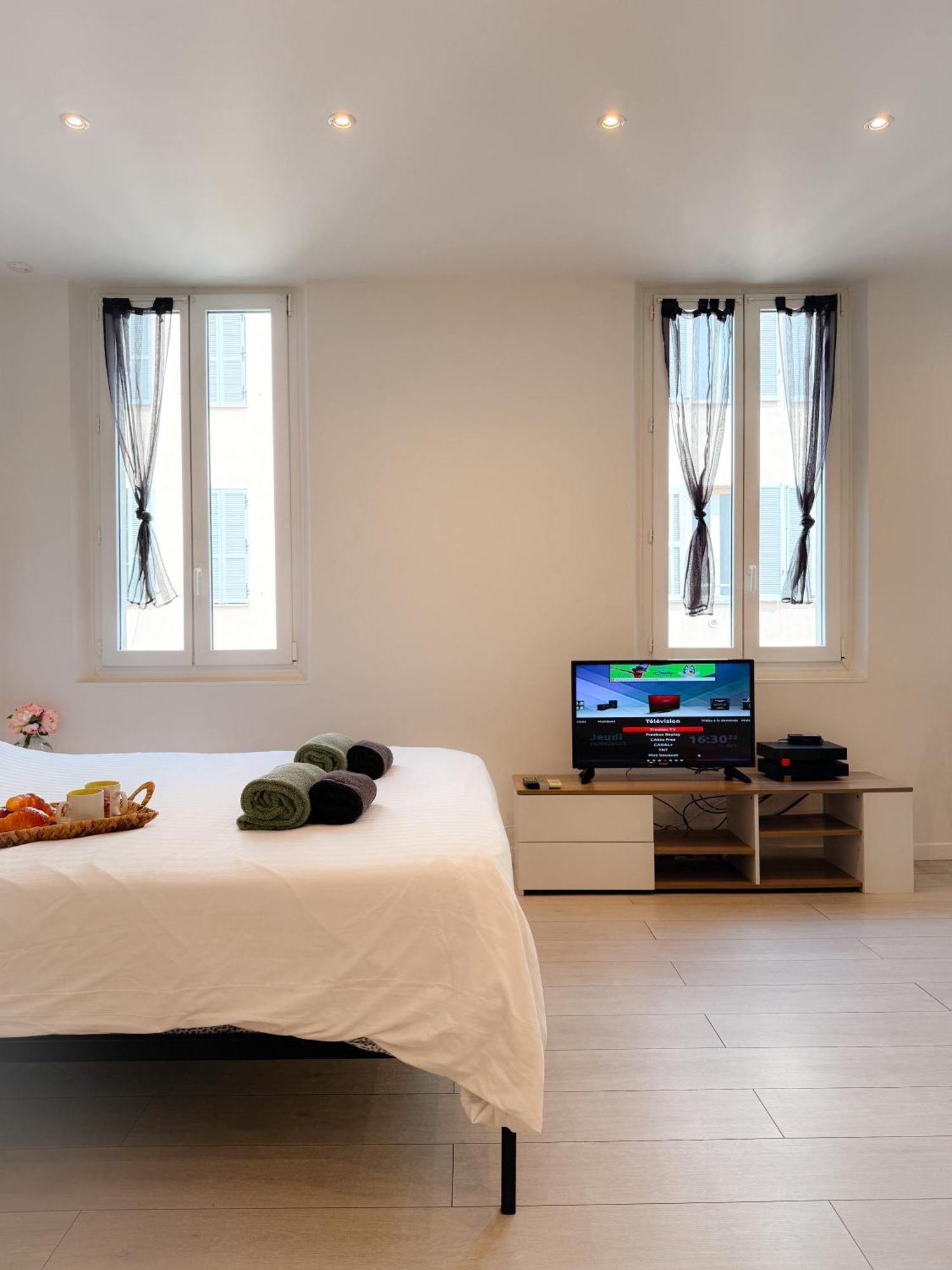 Le Clemenceau By Apirent #cosy #200m Des Plages #wifi *